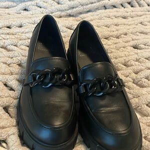 Madden NYC Chunky Heeled Black Loafers